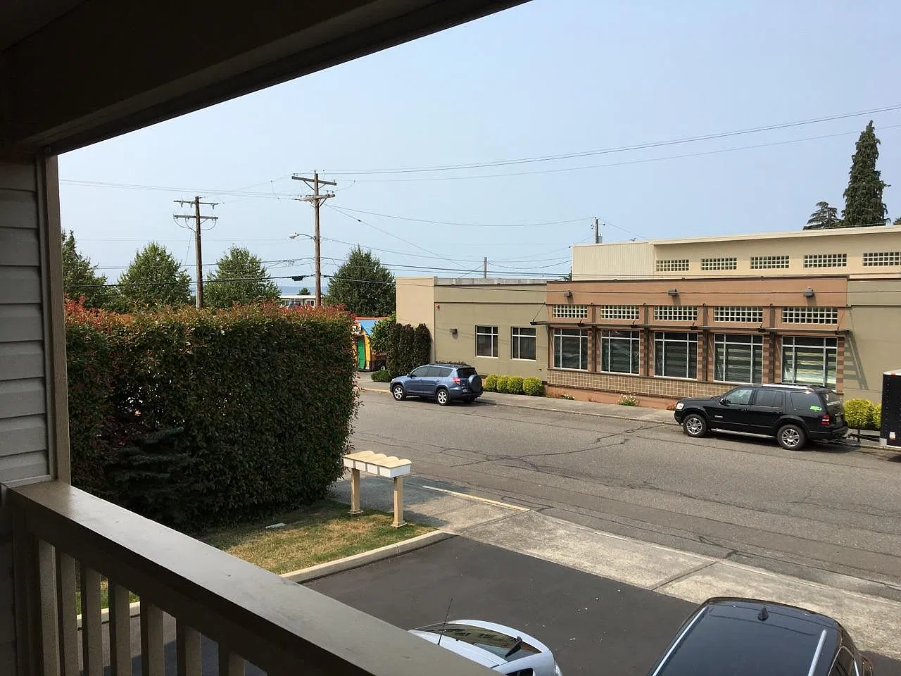 2 bed, 2.5 bath, 1136 sqft, $3,200 — Photo 4