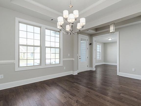5th image of 195 Mulberry Ct