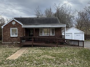 583 Brattontown Cir, Lafayette, TN 37083