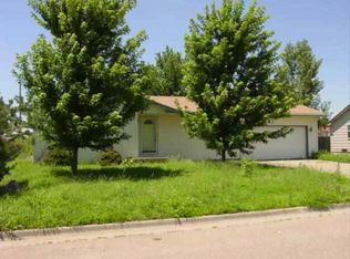 1007 Wirth St, Augusta, KS 67010