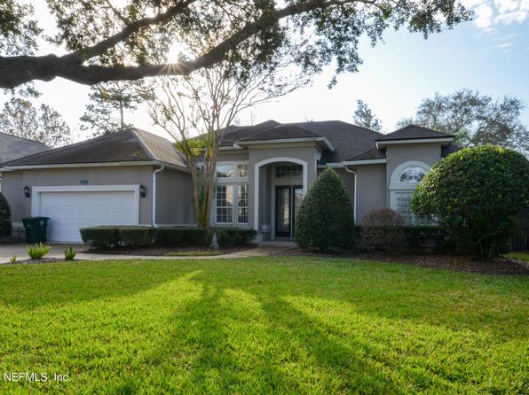 11712 Blackstone River Dr