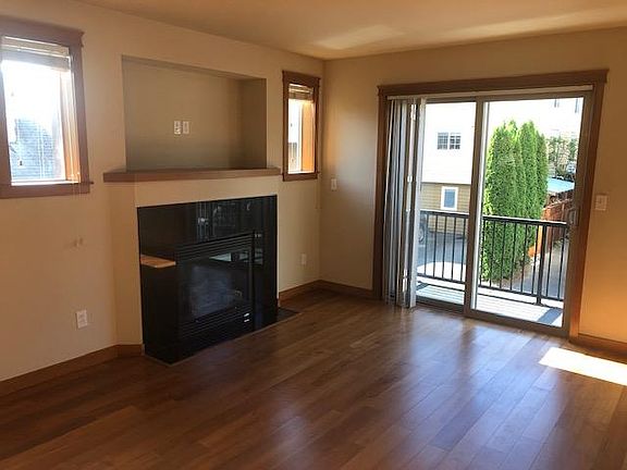 5th image of 7413 4th Ave NE APT A