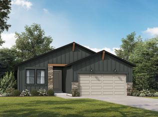 4121 Woodview Dr, Raymore, MO 64083