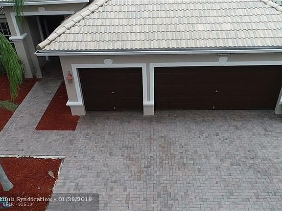 3rd image of 5853 NW 56th Dr