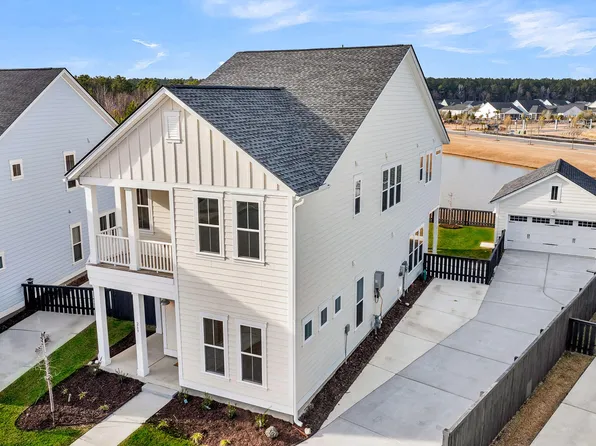 268 Witherspoon St, Summerville, SC 29486