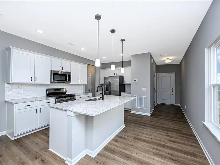 3532 Bushwillow Dr — Photo 5