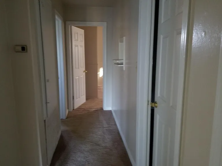 1617 NW Lincoln Ave — Photo 9