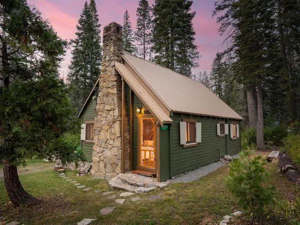 10043 Rusty Ln, Soda Springs, CA 95728