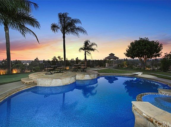 Imagine Living this Dream Every Day!!