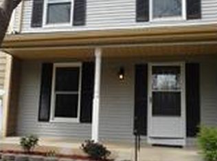 15059 Mill Spring Dr, Dumfries, VA 22025