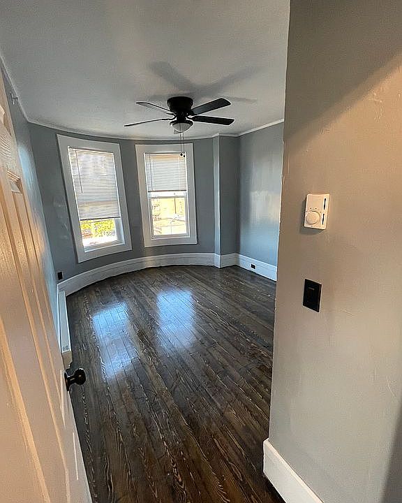 2nd image of 718-722 Dwight St