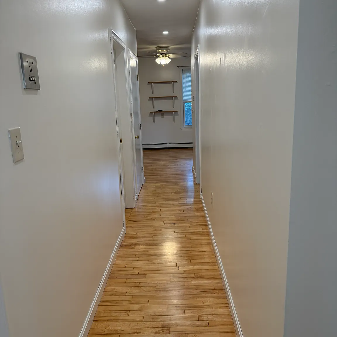 2 bed, 900 sqft, $2,750 — Photo 3