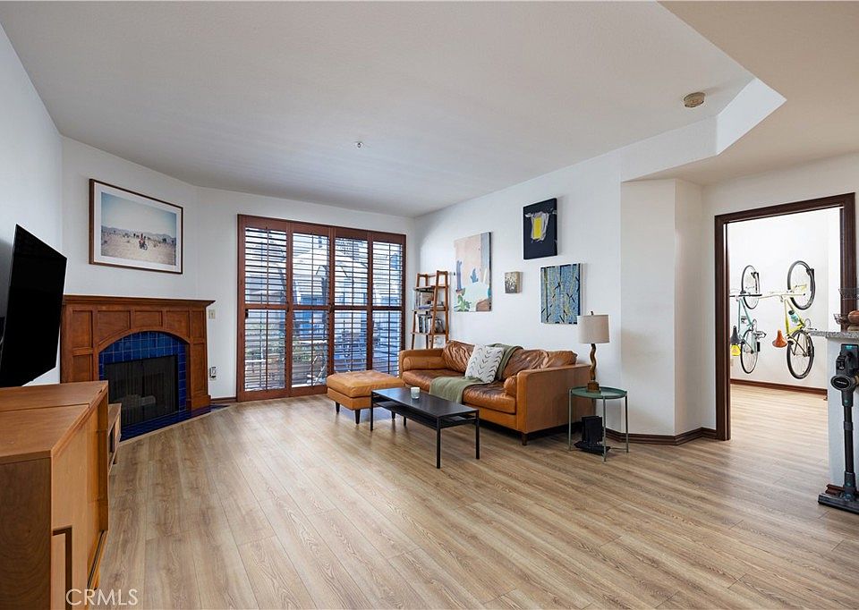 1st image of 640 W 4th St Unit 410