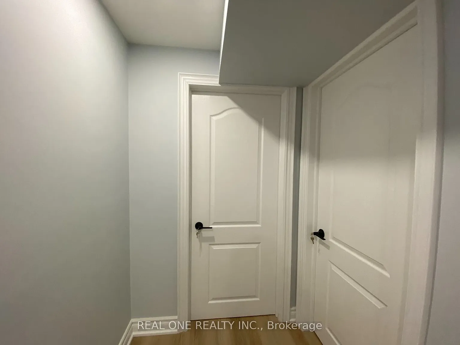 1 bed, $1,100 — Photo 4