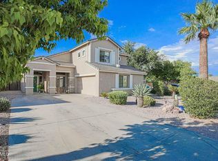 2626 W Mericrest Way, San Tan Valley, AZ 85142