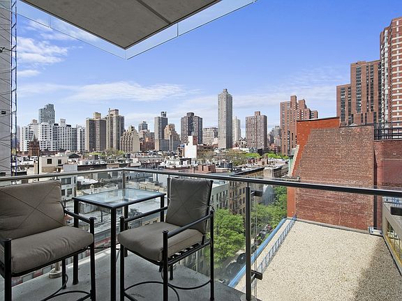 4th image of 333 E 91st St #10CD