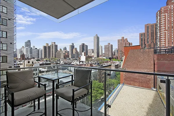 Sold by Nest Seekers International | media 5