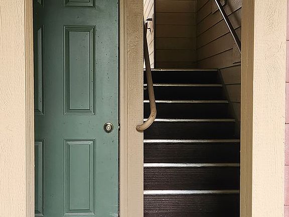 2nd image of 2830 Dublin St #A-d