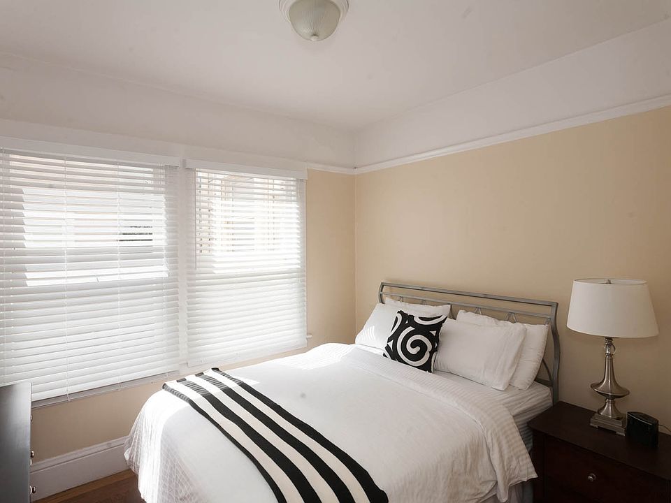 1st image of 3474 17th St APT 003