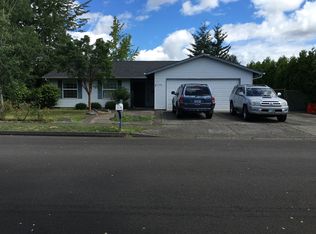 1121 SE 23rd St, Troutdale, OR 97060