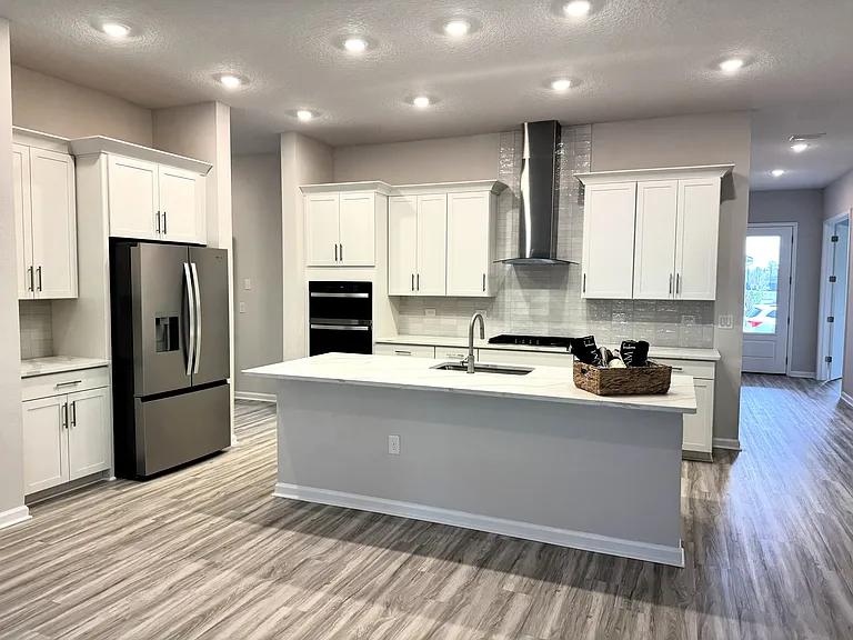 6 Blue Grotto Pl — Photo 11