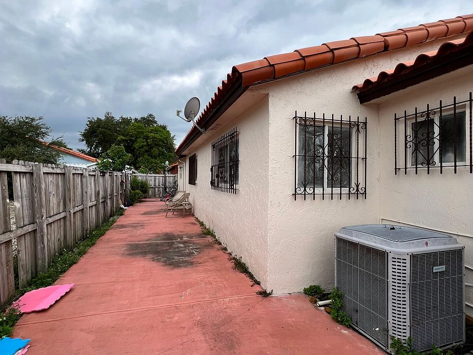 1st image of 1642 NW 29th Ave