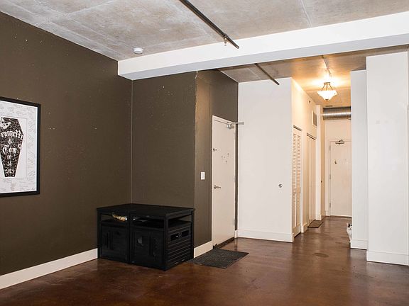 4th image of 326 River St Unit 4402