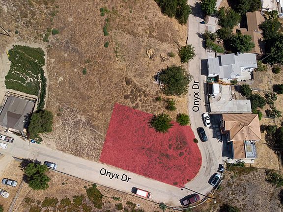 2nd image of 2521 N Onyx Dr