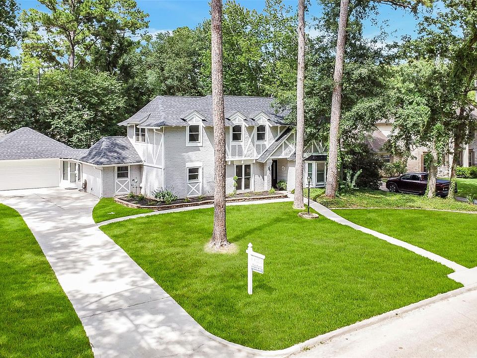 1st image of 2219 Laurel Hill Dr