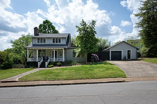 1300 Riverside Rd Photo 1