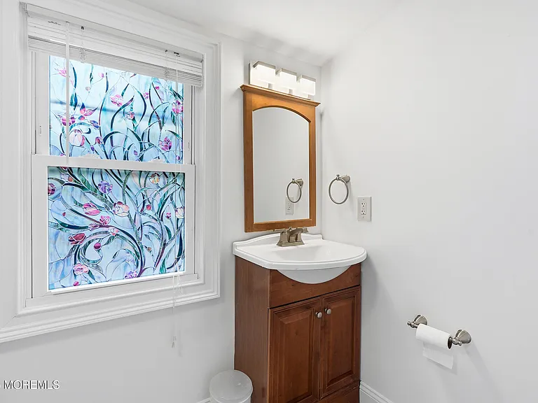 69 Linden Pl — Photo 19