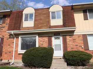 2076 Lioncrest Dr, Country Club Hills, IL