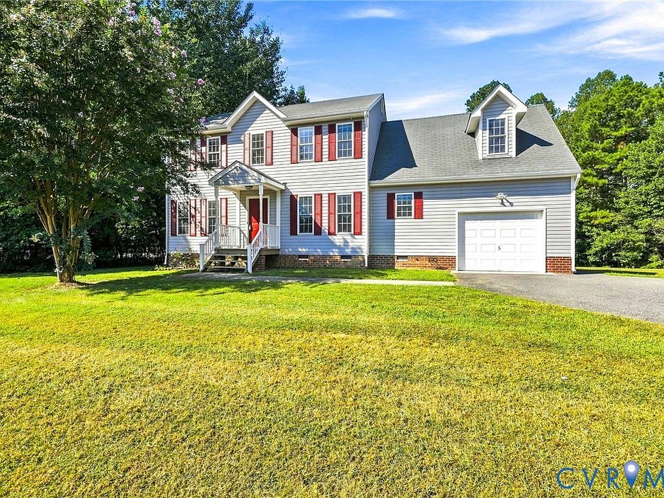 1st image of 15718 Pypers Pointe Dr