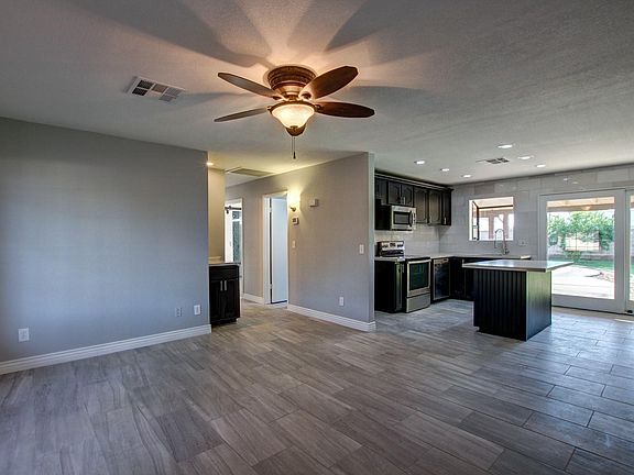 4th image of 3433 W Galveston St