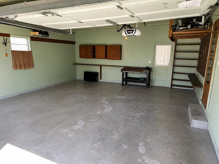 2 Car Garage