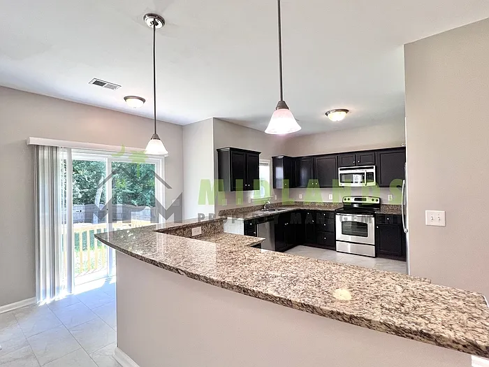464 Edenhall Dr — Photo 26