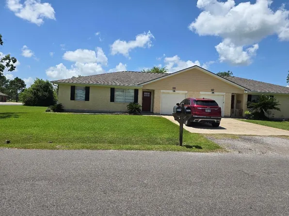 17415-17417 Fir Rd, Alvin, TX 77511