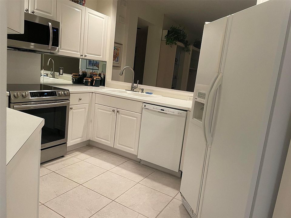 1st image of 12468 Crystal Pointe Drive #101