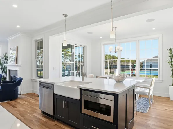 1203 West Loop Drive #1203, Westhampton Beach, NY 11978