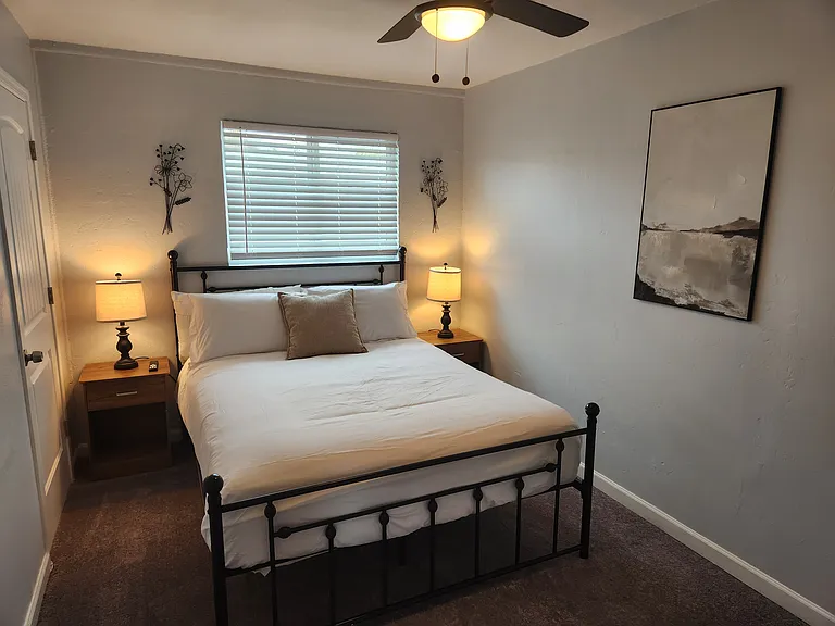 299 S Oregon St #4 — Photo 37
