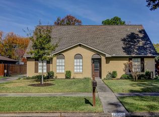 12506 Whittington Dr, Houston, TX 77077