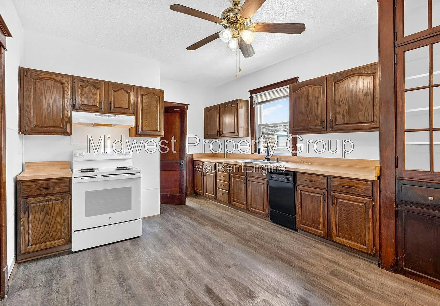 2 bed, 1.0 bath, 760 sqft, $1,150 — Photo 4
