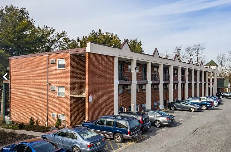 The Crossings at Elmwood