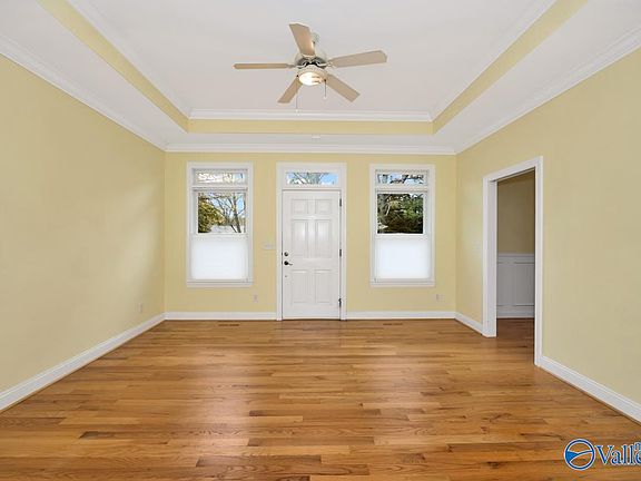 2nd image of 1401 Wellman Ave NE