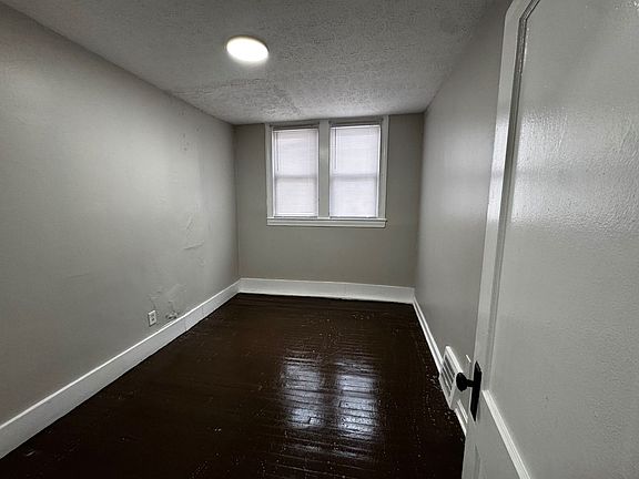 4th image of 395 E 152nd St #5