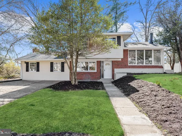 4504 Woodlark Pl, Rockville, MD 20853