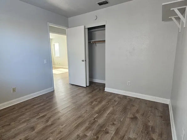 5361 Vichy Cir, Antelope, CA 95843