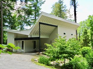 324 Park St N, Great Barrington, MA 01230