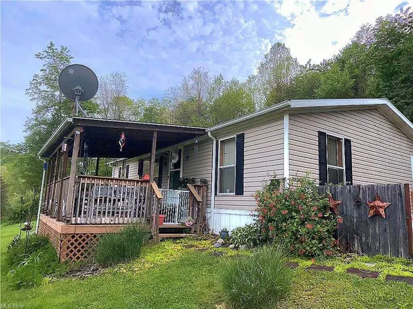 34440 McFadden Rd, Freeport, OH 43973