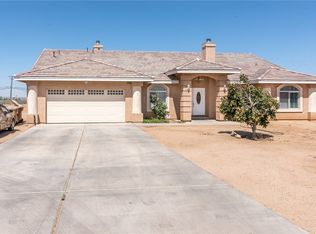 16288 Cashew St, Hesperia, CA 92345